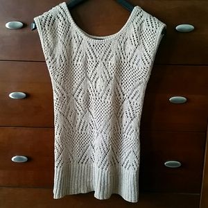 🌟 Rue 21 gold top!